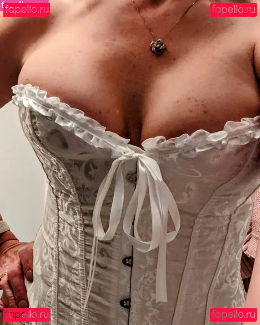 Polly Anna Onlyfans Photo Gallery 