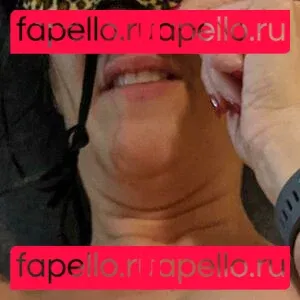 Polly Anna Onlyfans Photo Gallery 