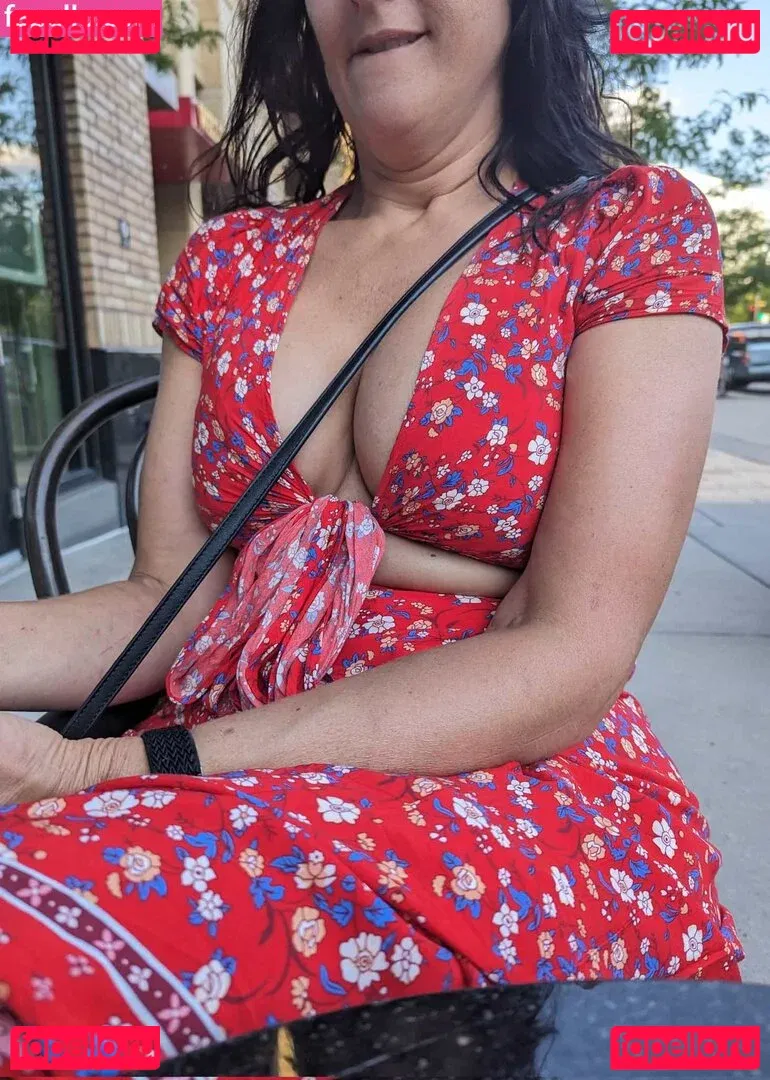 Polly Anna Onlyfans Photo Gallery 