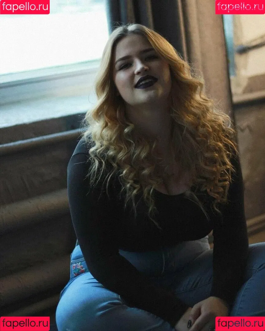 Julia Chegodar Onlyfans Photo Gallery 