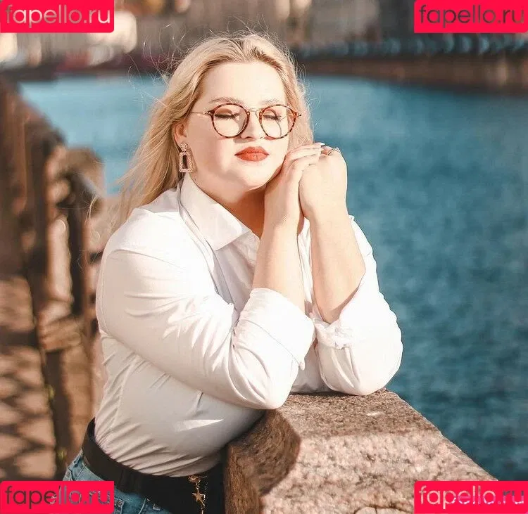 Julia Chegodar Onlyfans Photo Gallery 