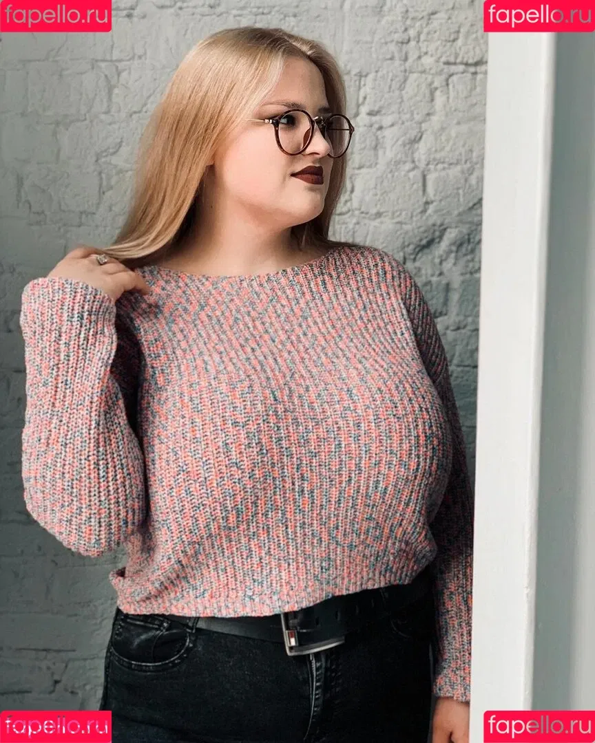Julia Chegodar Onlyfans Photo Gallery 