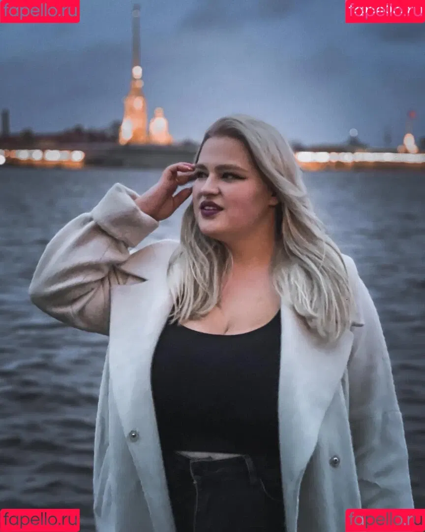 Julia Chegodar Onlyfans Photo Gallery 