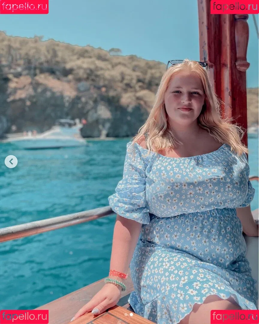 Julia Chegodar Onlyfans Photo Gallery 