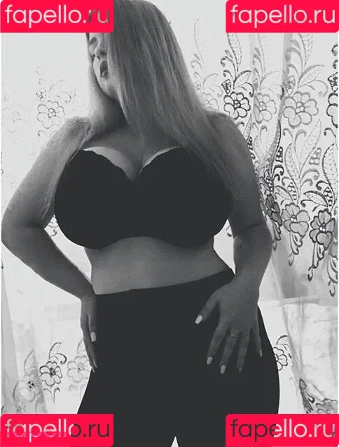 Julia Chegodar Onlyfans Photo Gallery 