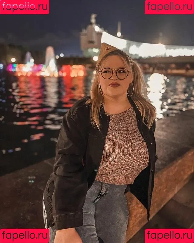 Julia Chegodar Onlyfans Photo Gallery 