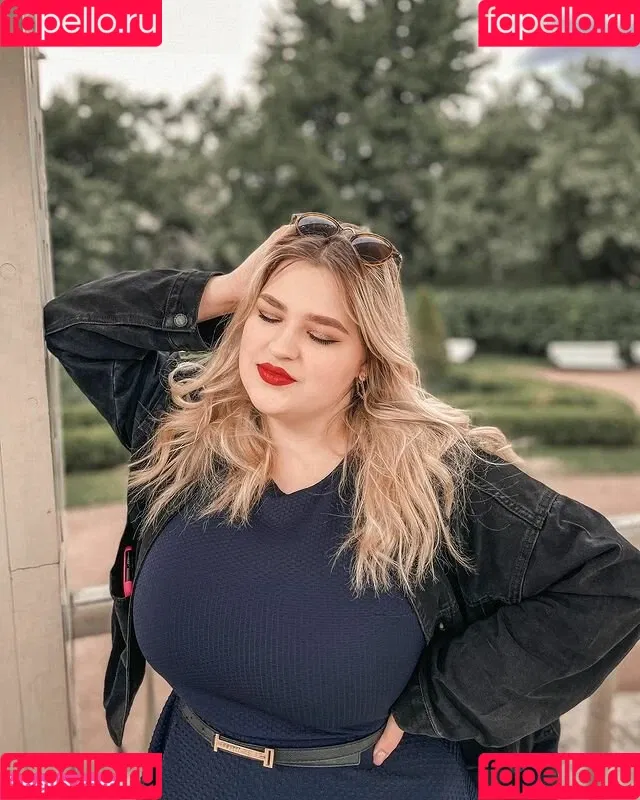 Julia Chegodar Onlyfans Photo Gallery 