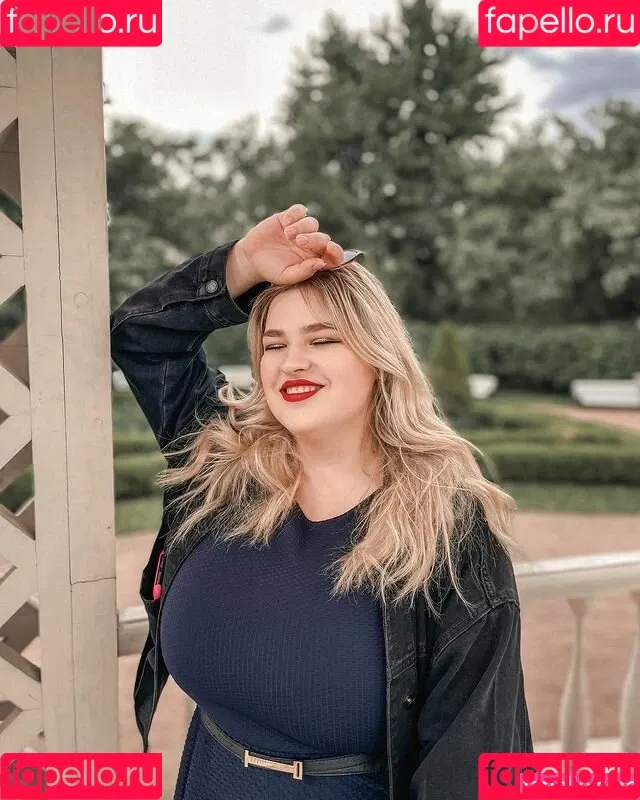 Julia Chegodar Onlyfans Photo Gallery 
