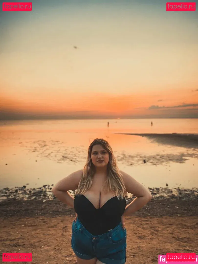 Julia Chegodar Onlyfans Photo Gallery 