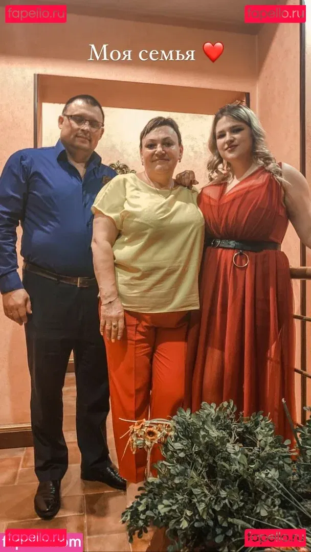 Julia Chegodar Onlyfans Photo Gallery 