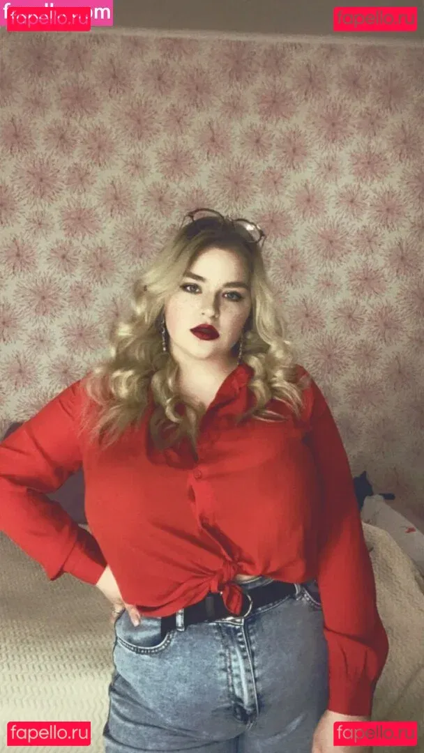 Julia Chegodar Onlyfans Photo Gallery 