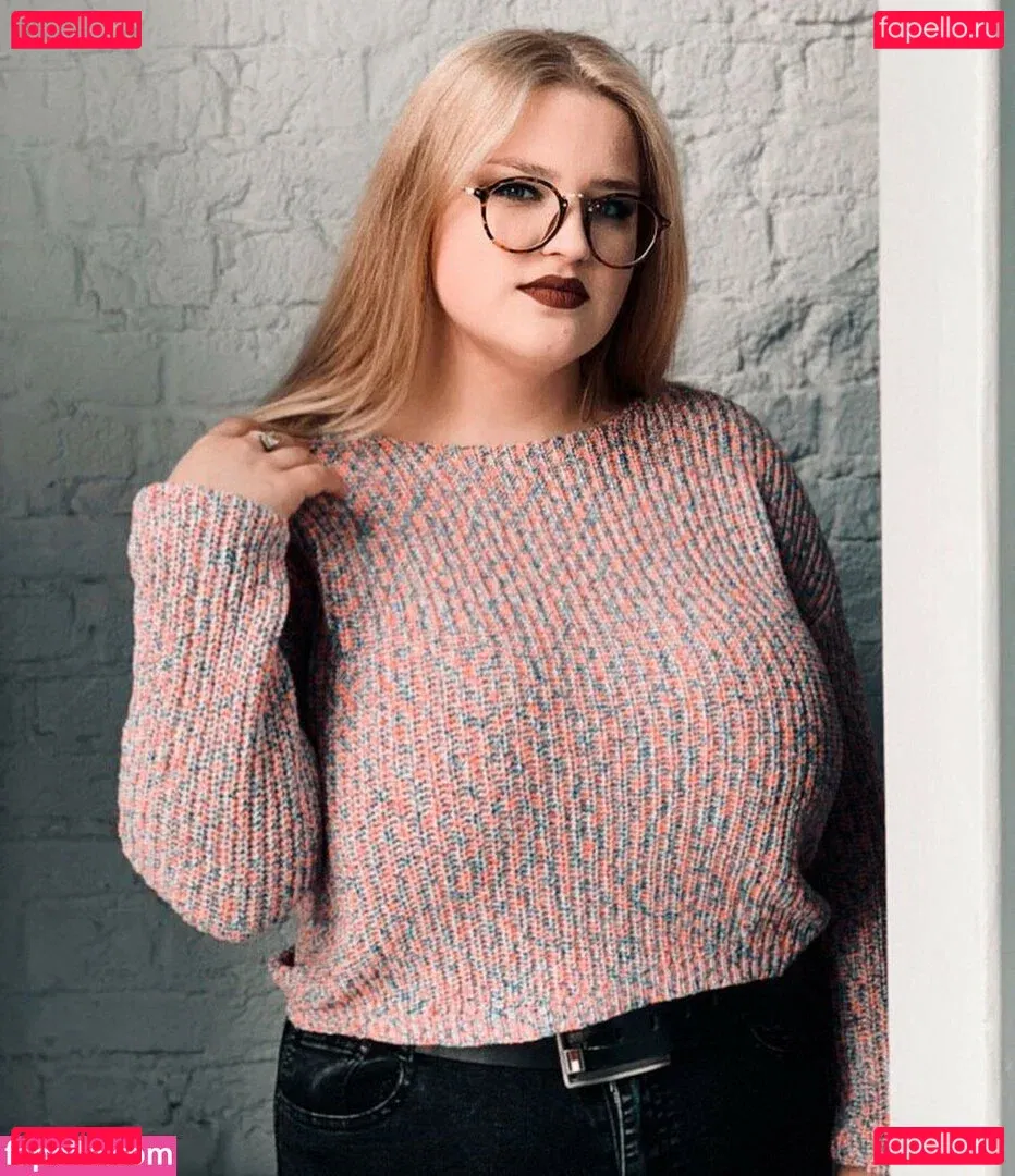 Julia Chegodar Onlyfans Photo Gallery 