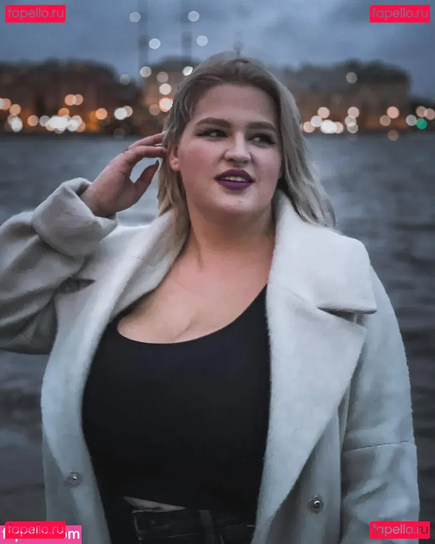 Julia Chegodar Onlyfans Photo Gallery 