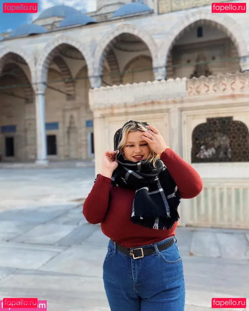 Julia Chegodar Onlyfans Photo Gallery 