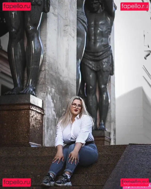 Julia Chegodar Onlyfans Photo Gallery 