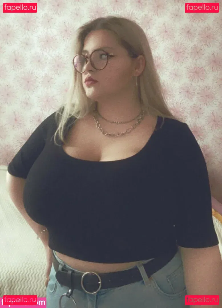 Julia Chegodar Onlyfans Photo Gallery 