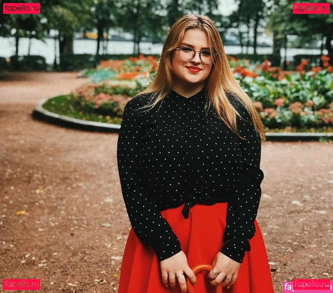 Julia Chegodar Onlyfans Photo Gallery 