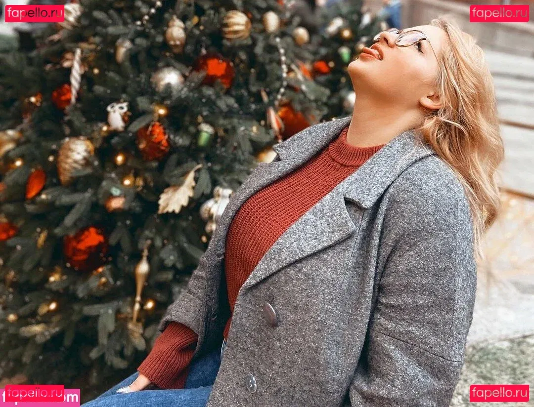 Julia Chegodar Onlyfans Photo Gallery 