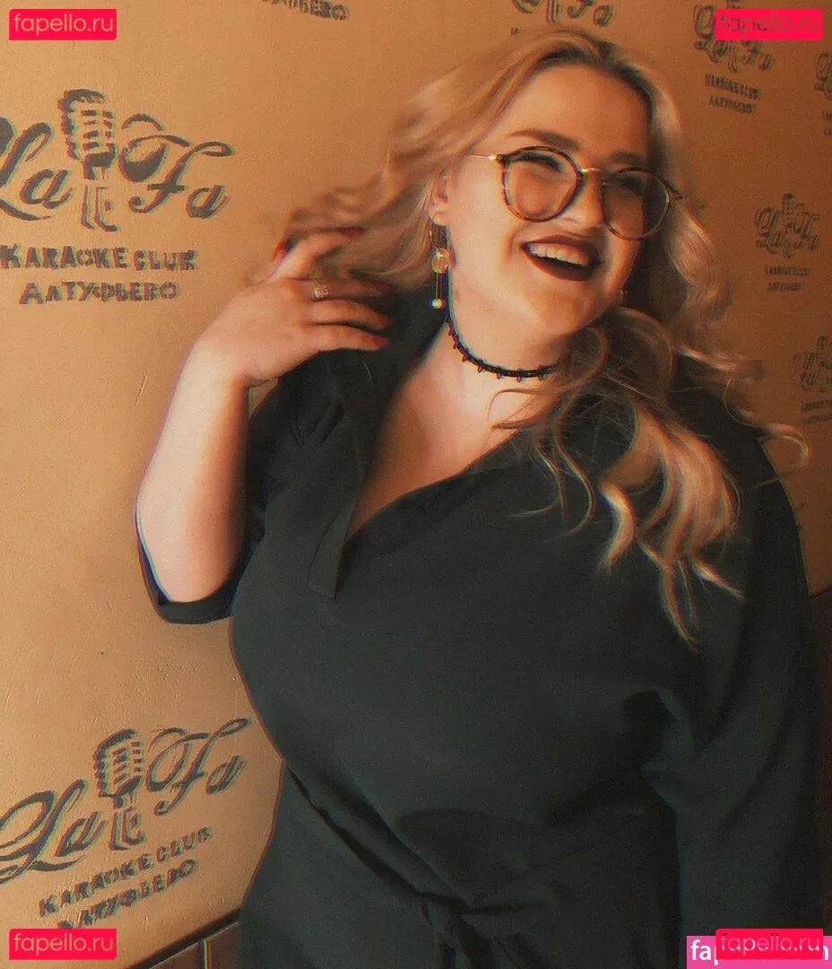 Julia Chegodar Onlyfans Photo Gallery 