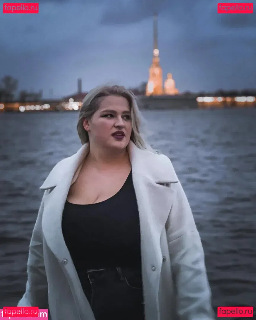 Julia Chegodar Onlyfans Photo Gallery 