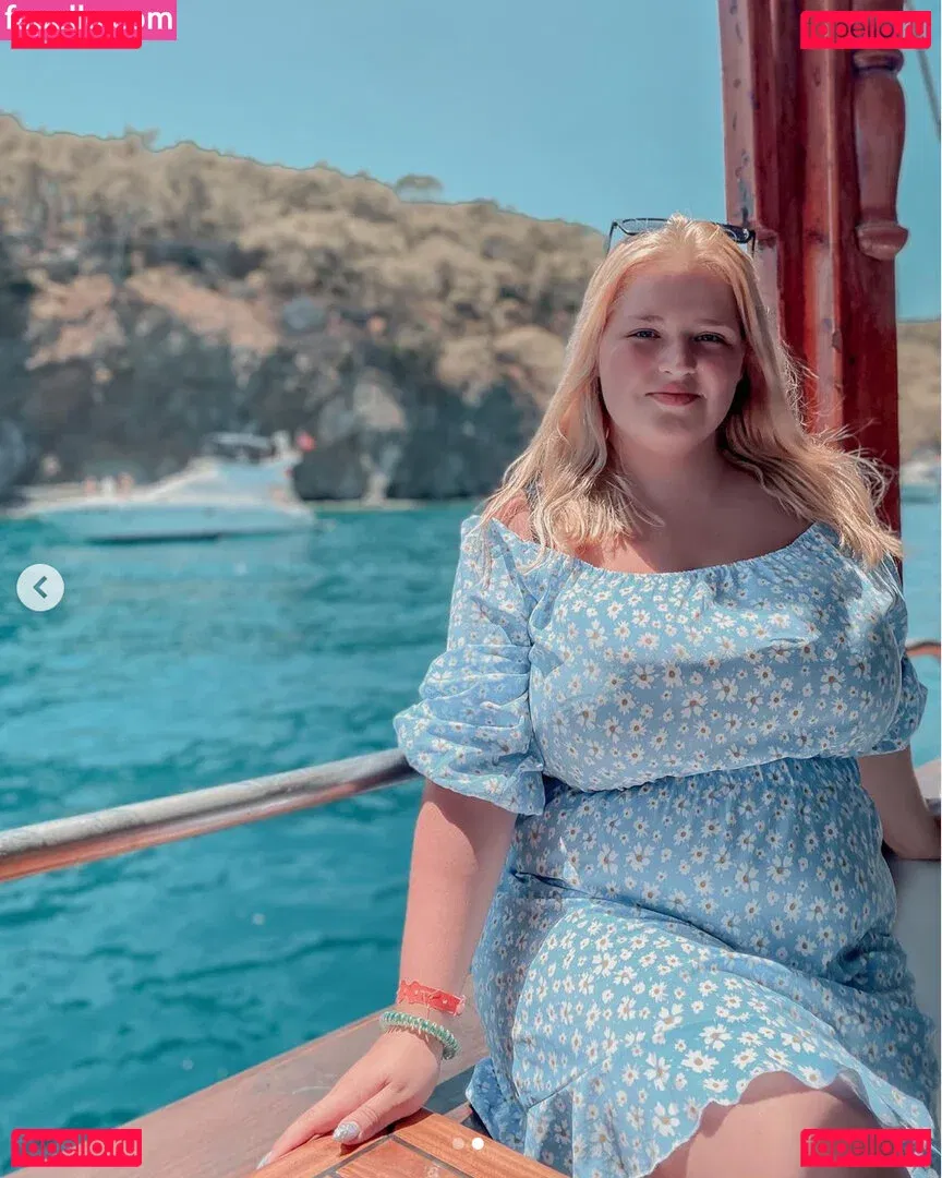 Julia Chegodar Onlyfans Photo Gallery 