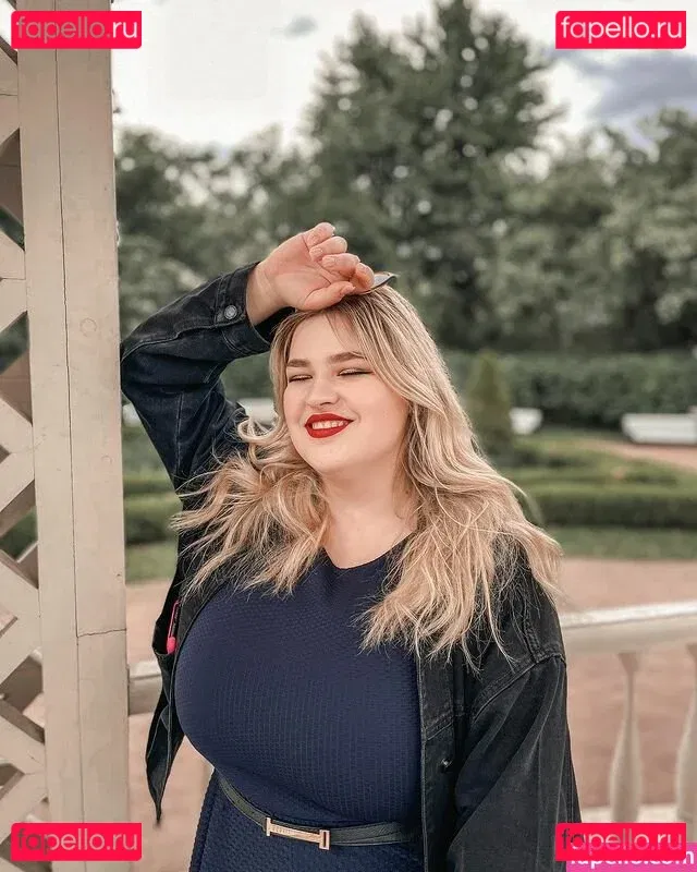 Julia Chegodar Onlyfans Photo Gallery 