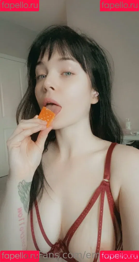 EmilyLynne Onlyfans Photo Gallery 