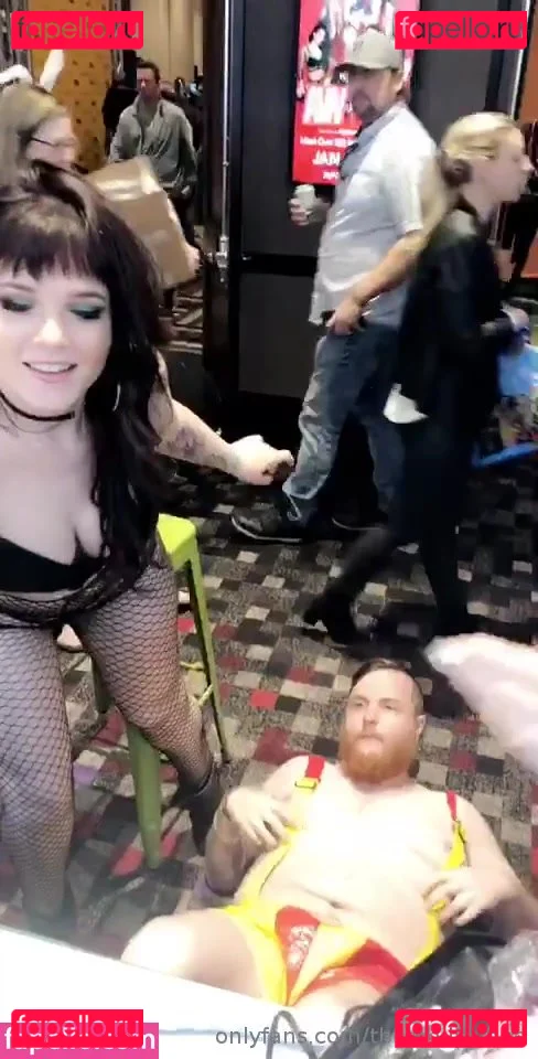 EmilyLynne Onlyfans Photo Gallery 