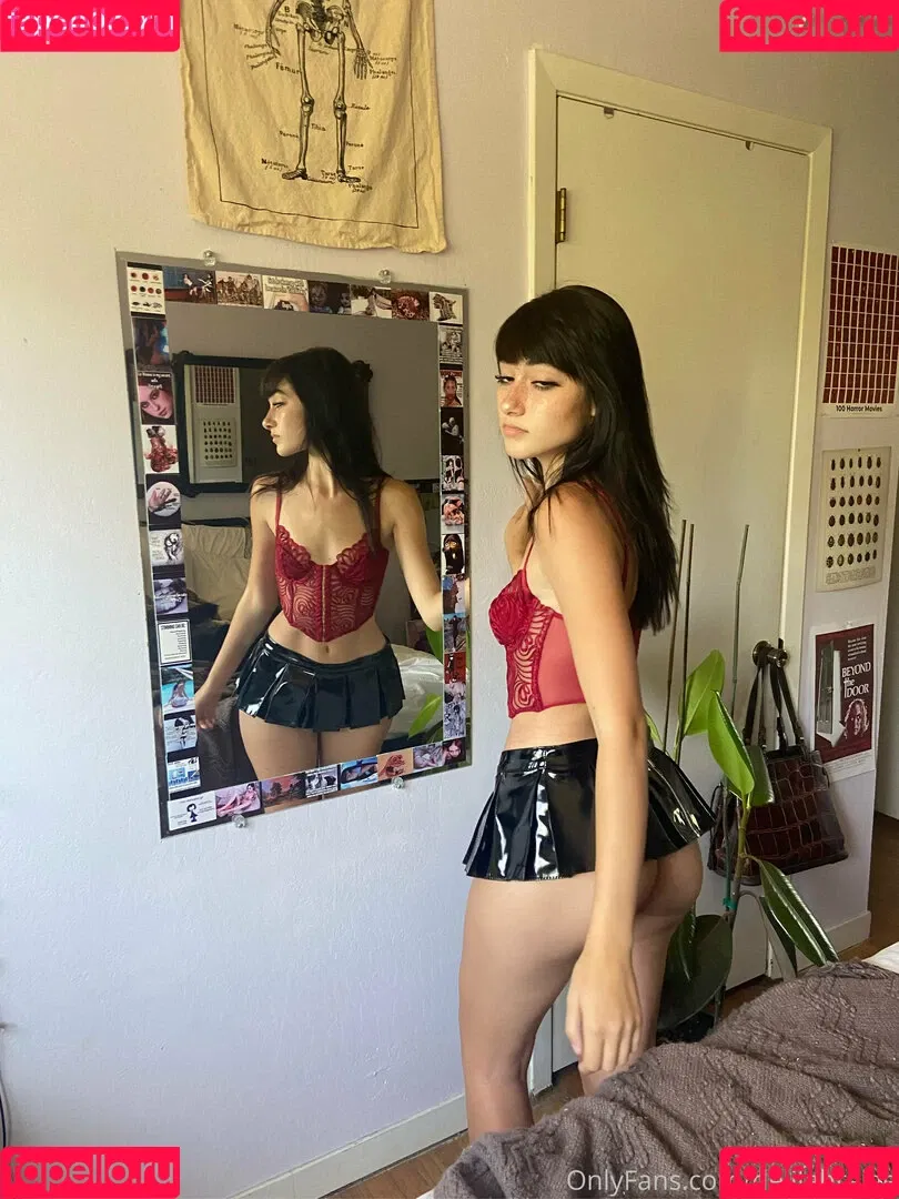 delilahraige Onlyfans Photo Gallery 