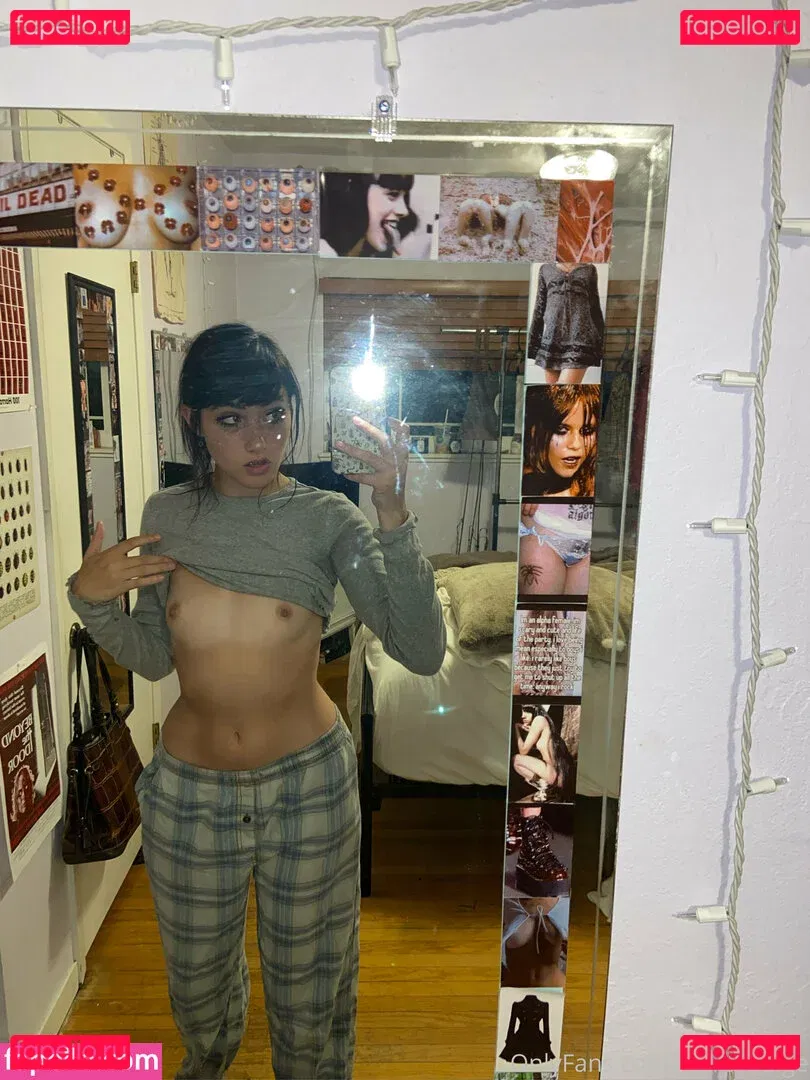 delilahraige Onlyfans Photo Gallery 