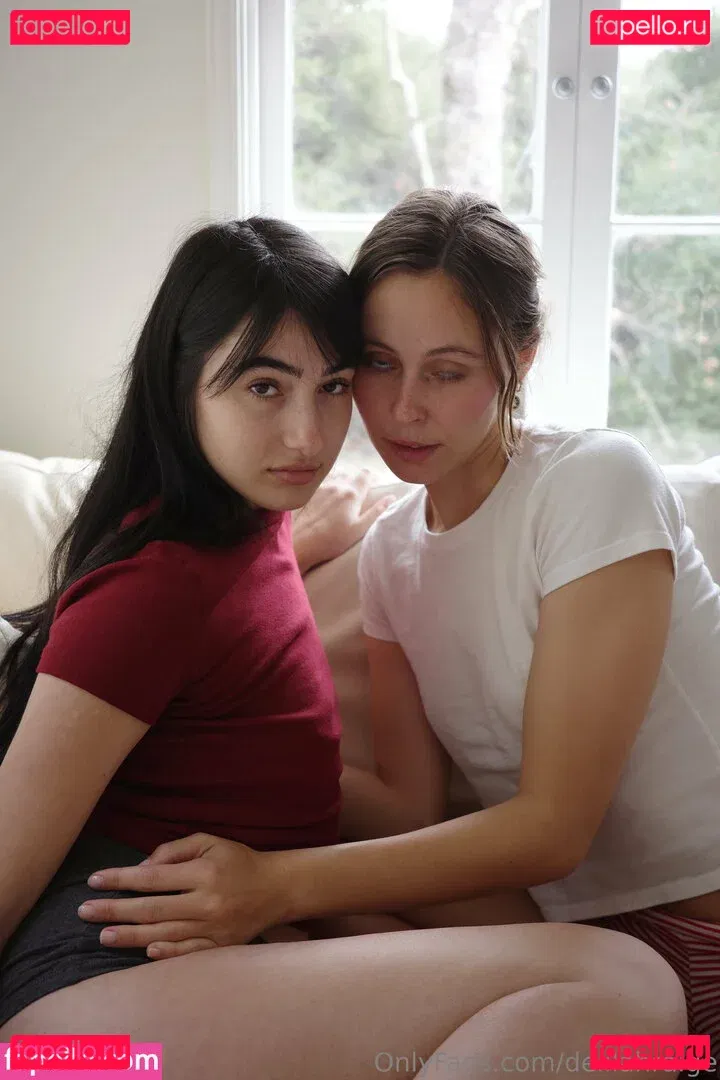 delilahraige Onlyfans Photo Gallery 