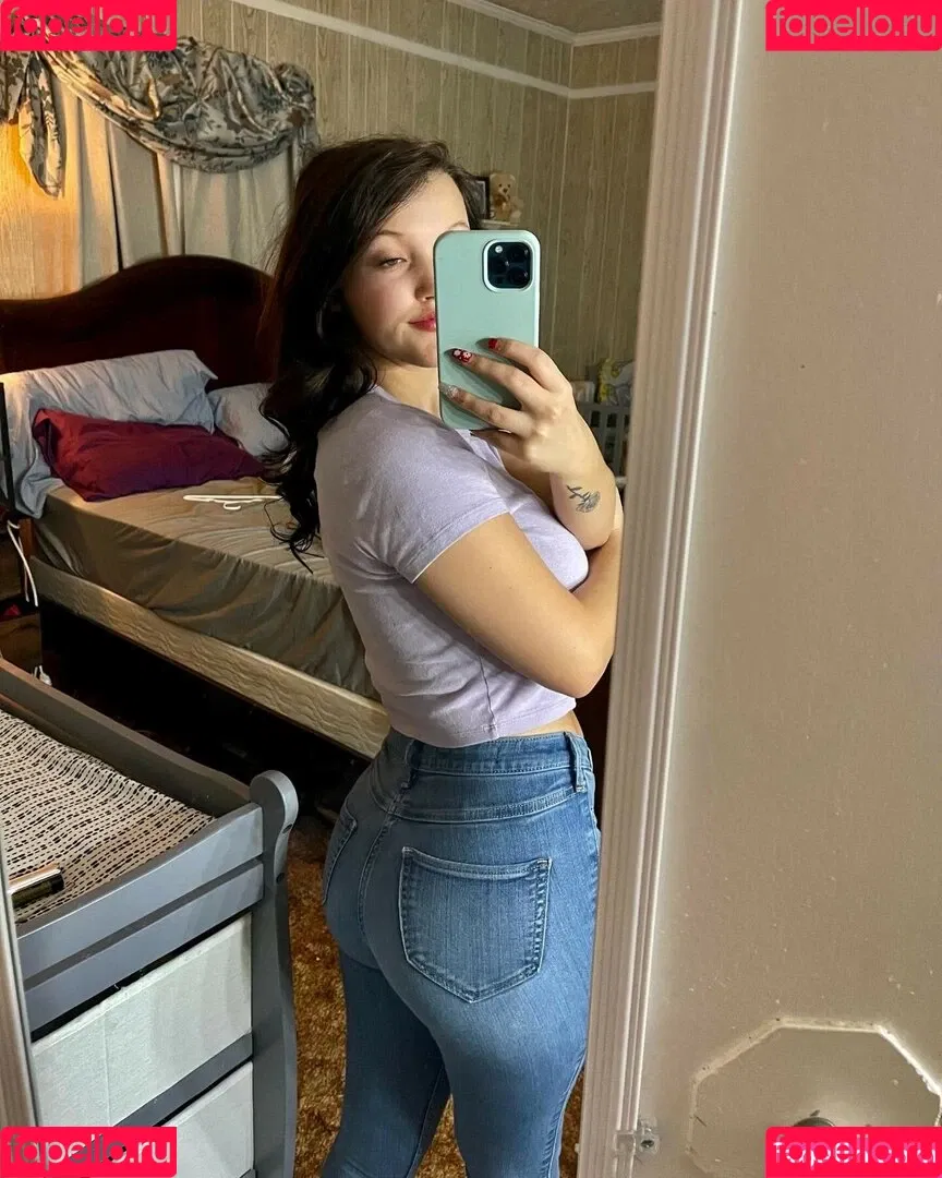 kristennnhaness Onlyfans Photo Gallery 