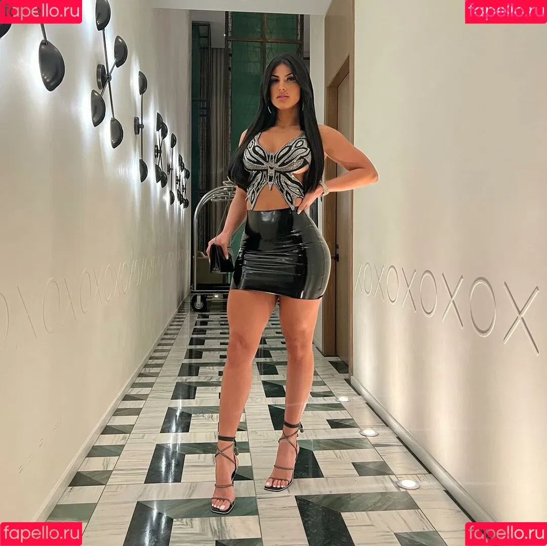 Claudia Mustelier Onlyfans Photo Gallery 