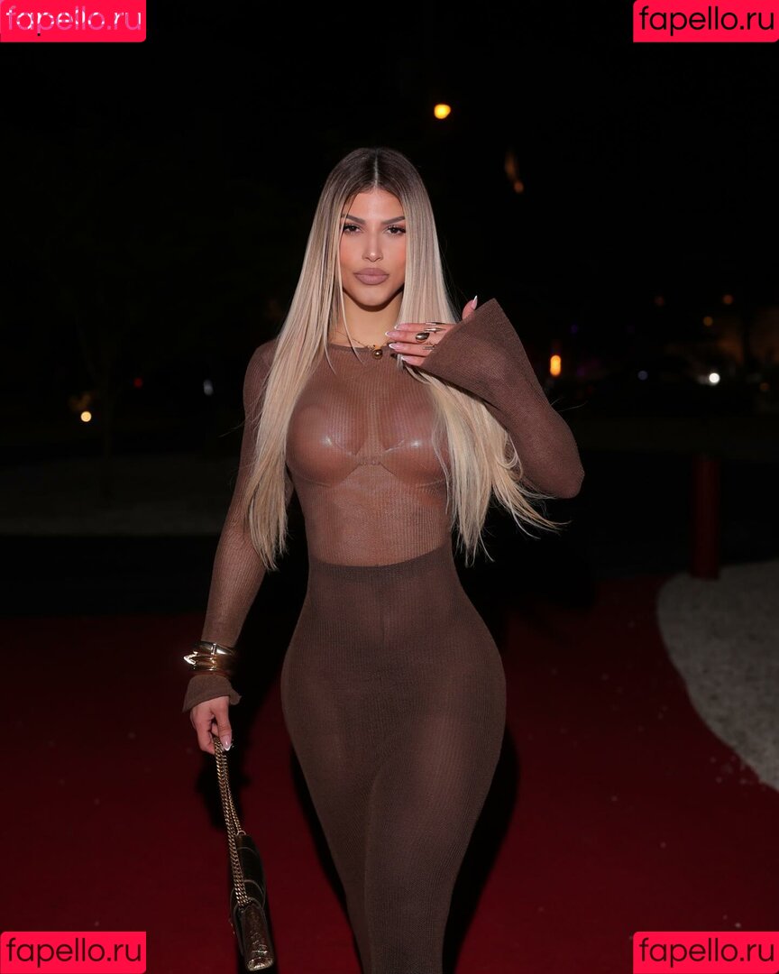 Claudia Mustelier Onlyfans Photo Gallery 