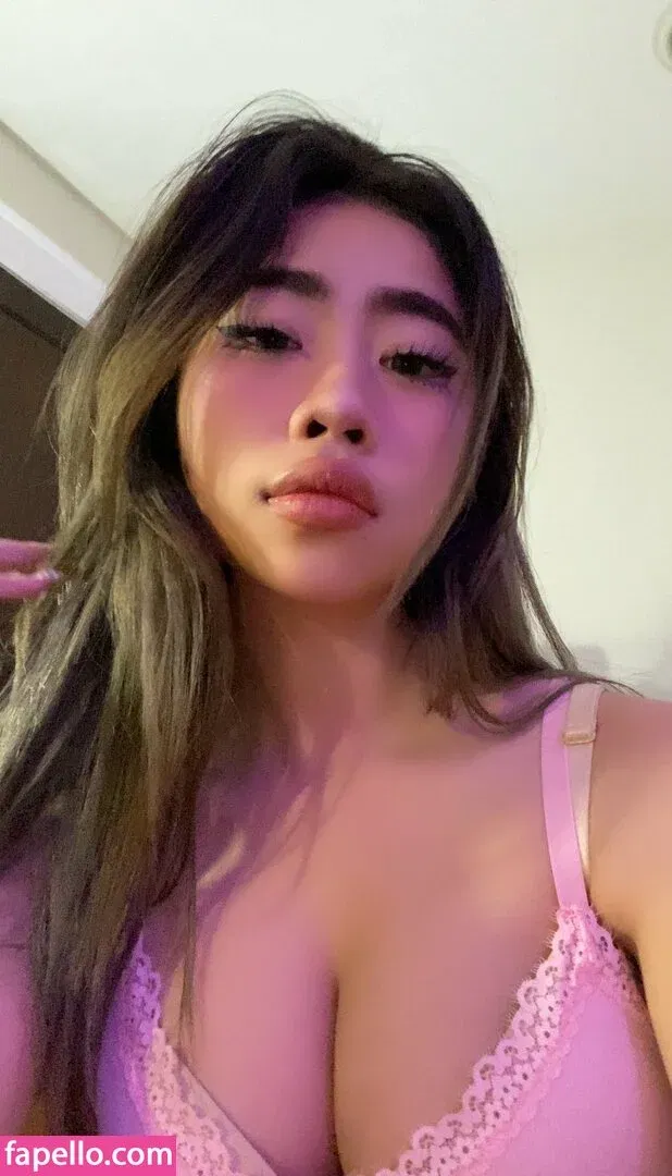 hann1ekin Onlyfans Photo Gallery 