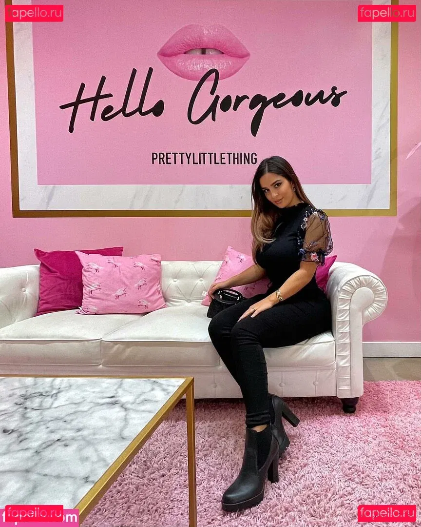 Rosalie Verte Onlyfans Photo Gallery 