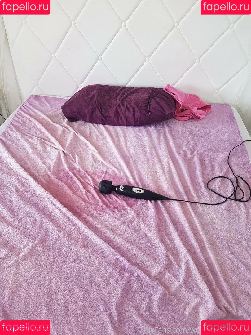 wet-naughty-kitty Onlyfans Photo Gallery 