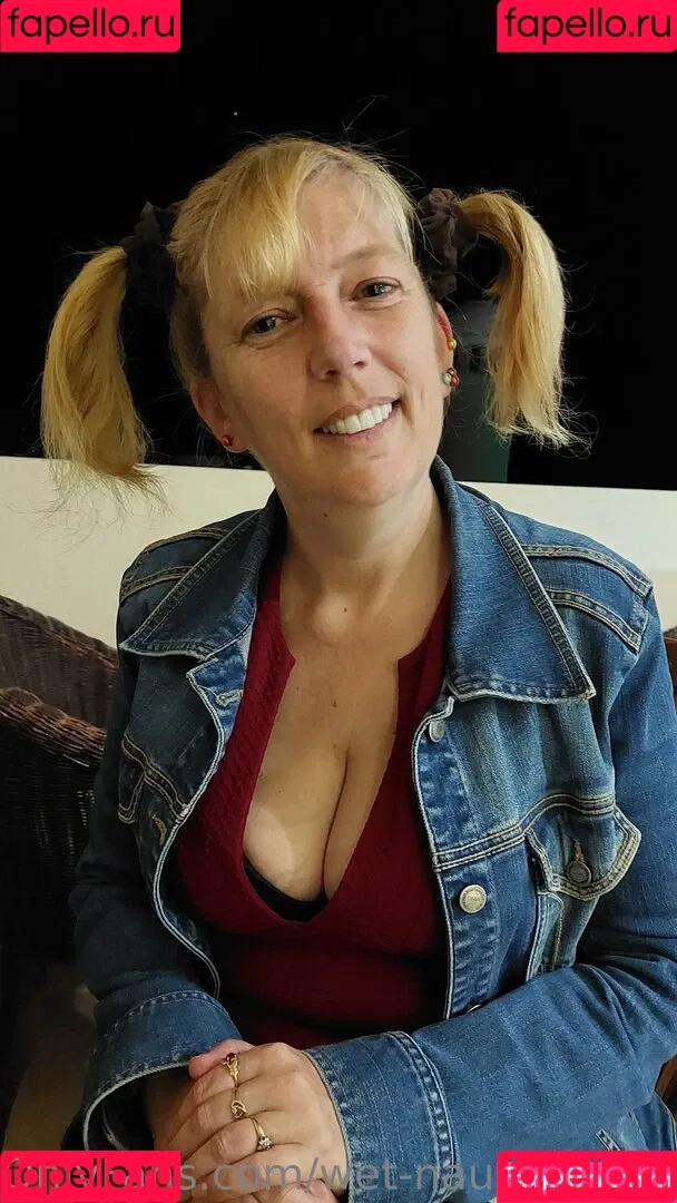 wet-naughty-kitty Onlyfans Photo Gallery 