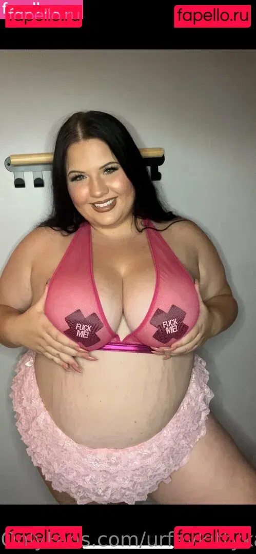 urfavkittykatt Onlyfans Photo Gallery 