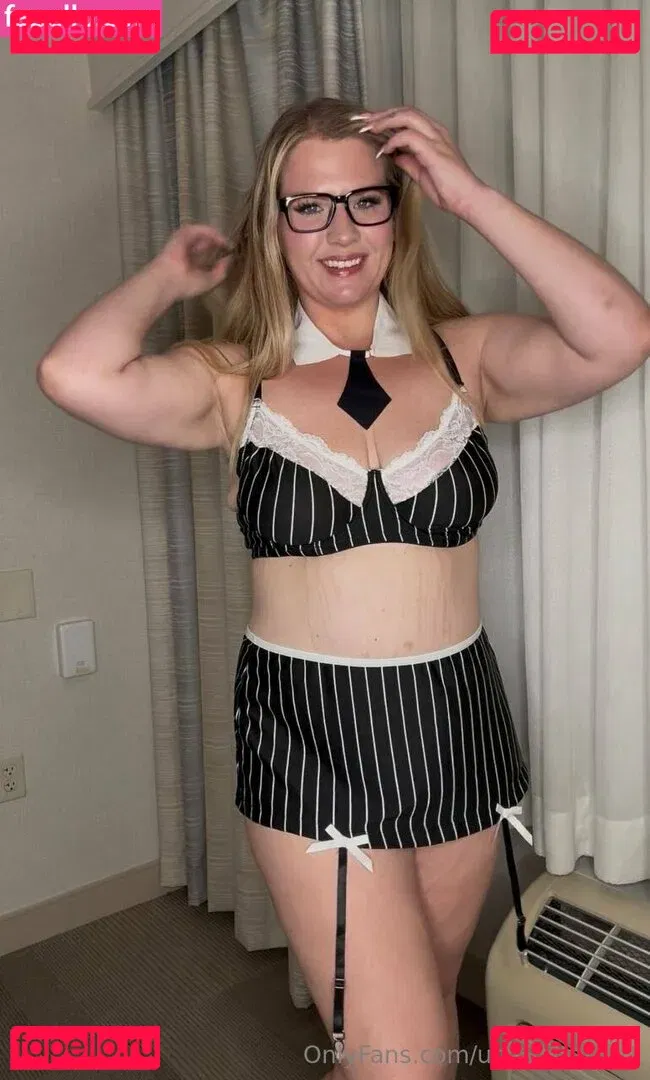 urfavkittykatt Onlyfans Photo Gallery 