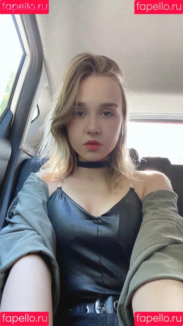 DollHole / GrabFuck Onlyfans Photo Gallery 