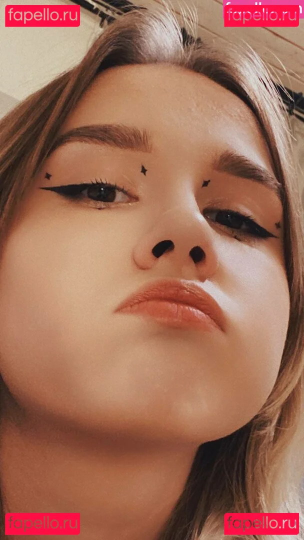 DollHole / GrabFuck Onlyfans Photo Gallery 