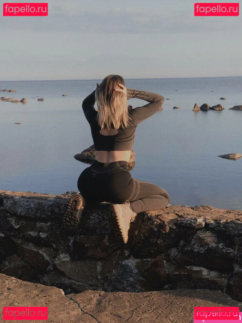 DollHole / GrabFuck Onlyfans Photo Gallery 