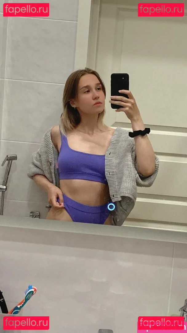 DollHole / GrabFuck Onlyfans Photo Gallery 