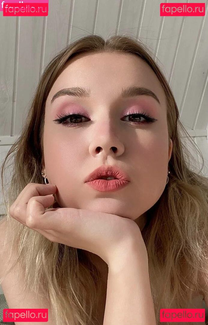 DollHole / GrabFuck Onlyfans Photo Gallery 