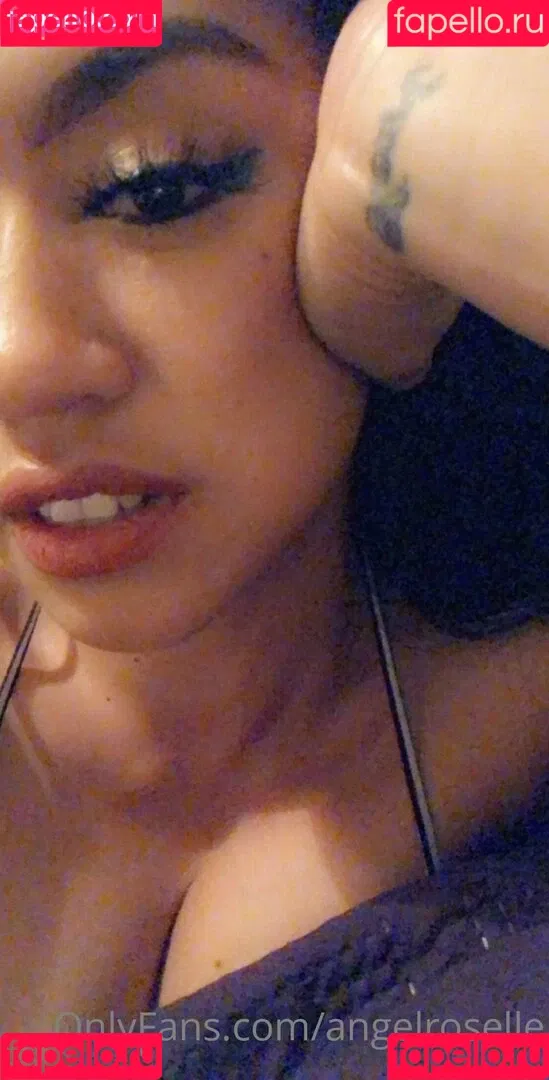 angelroselle Onlyfans Photo Gallery 