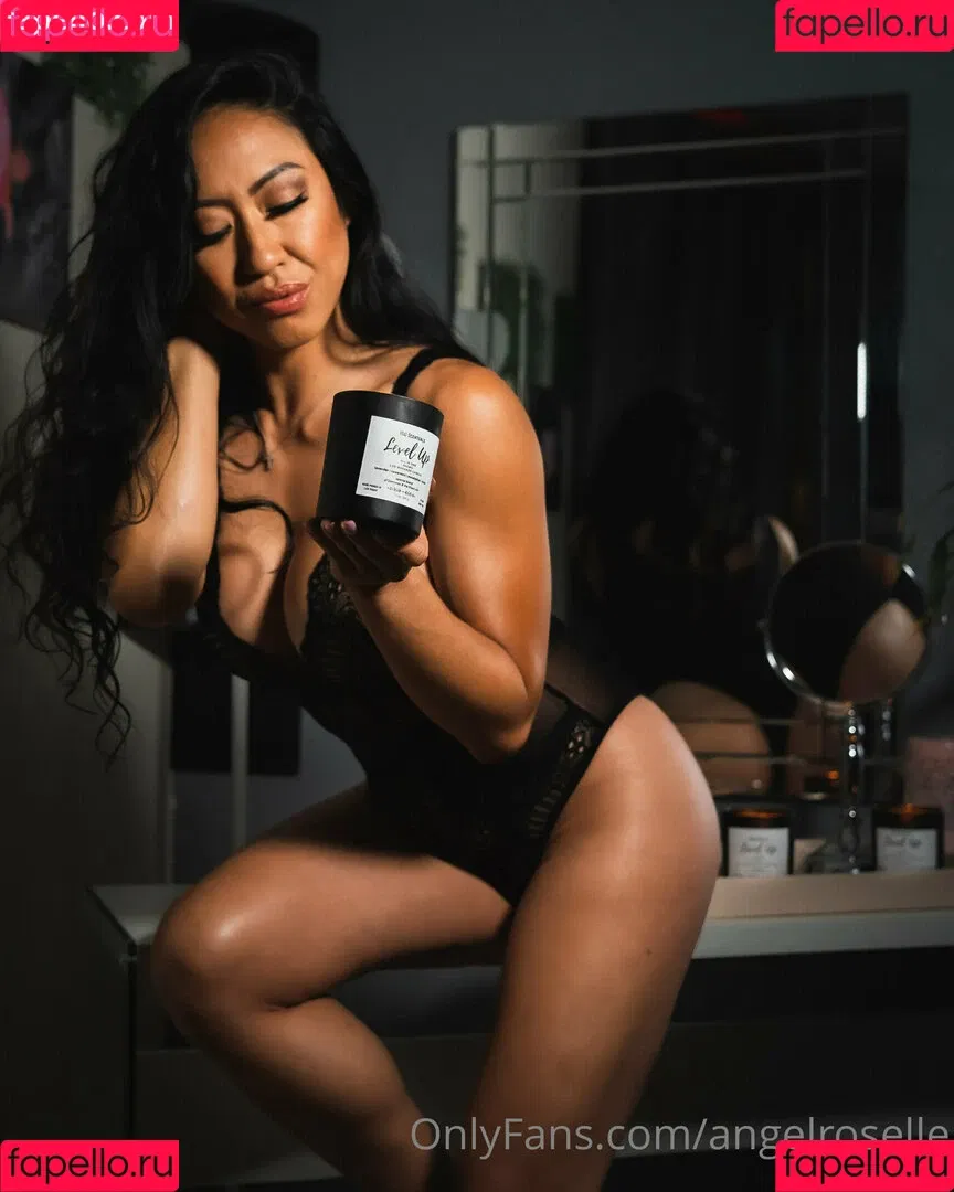 angelroselle Onlyfans Photo Gallery 
