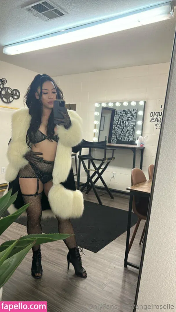 angelroselle Onlyfans Photo Gallery 