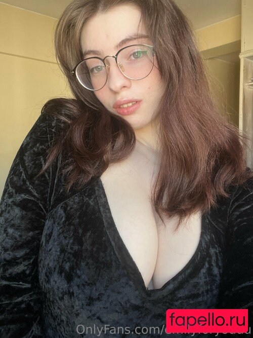 emilyforyouuu Onlyfans Photo Gallery 