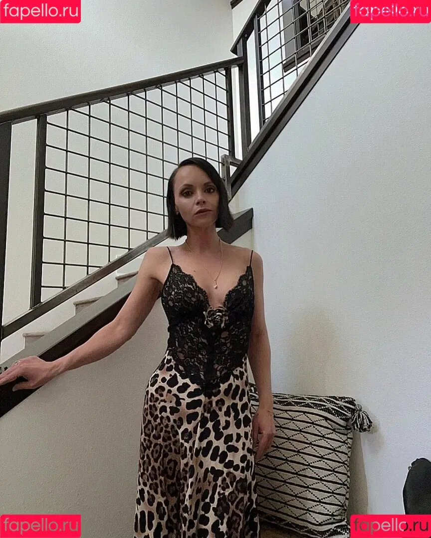 Christina Ricci Onlyfans Photo Gallery 
